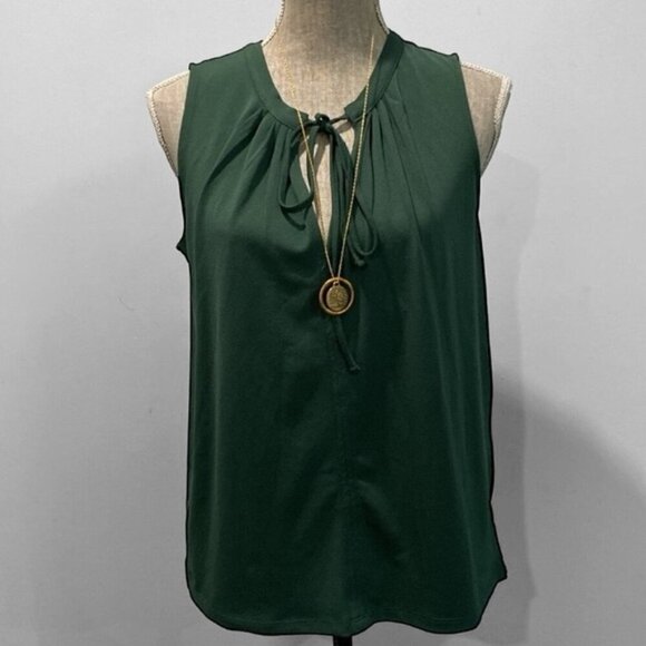 H&M Green Sleeveless top - Picture 1 of 13